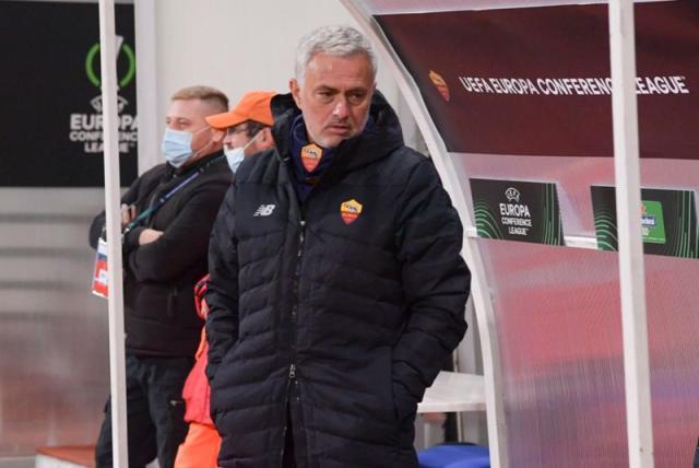 kaiyun 官网-穆里尼奥：德比输给了小球队 20岁小将带来平衡